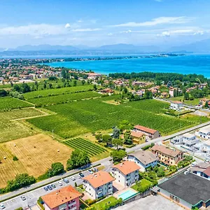 Wolf House - Apartment Sirmione
